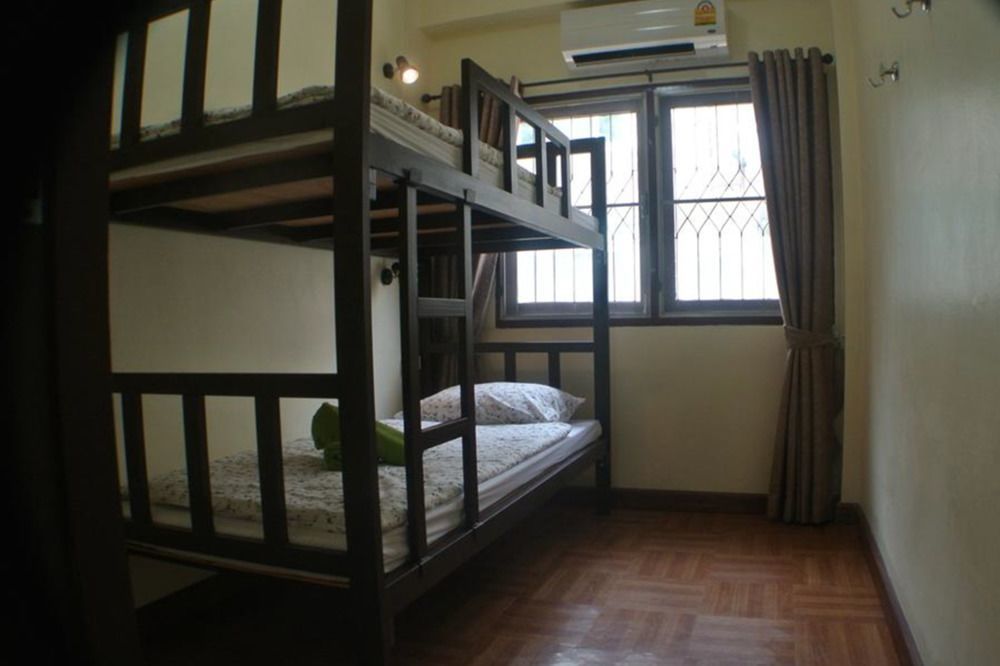 Bed Dee Time Hostel 曼谷 外观 照片