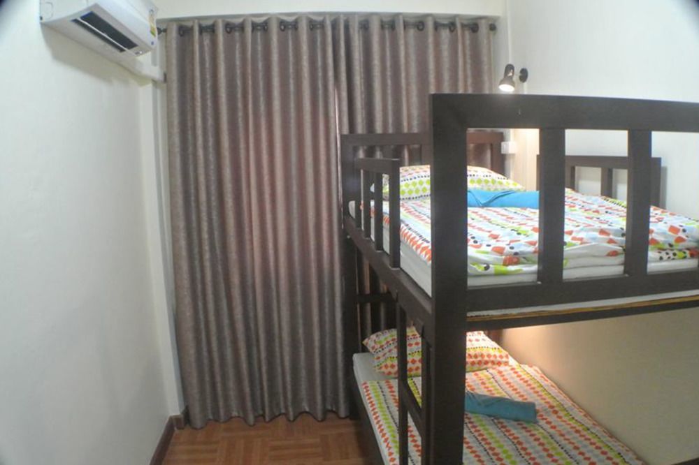 Bed Dee Time Hostel 曼谷 外观 照片