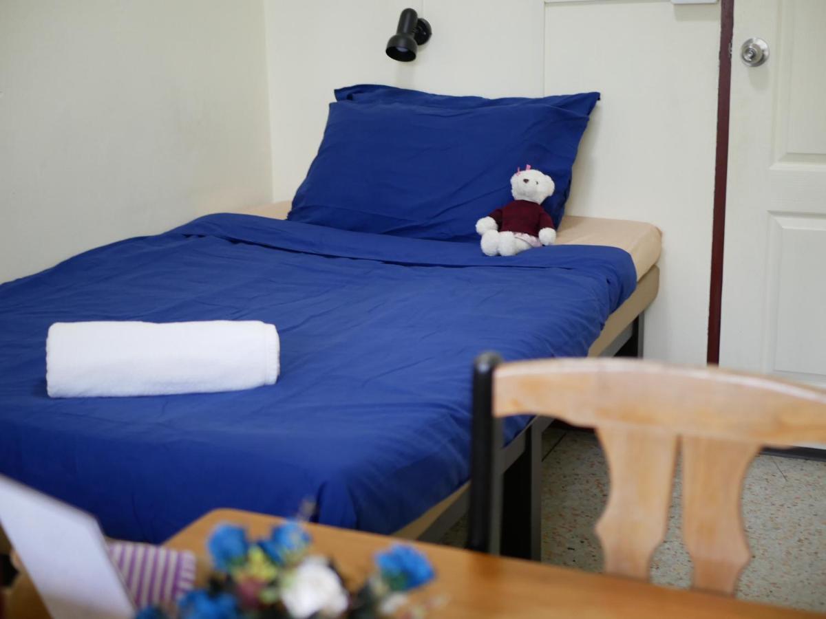 Bed Dee Time Hostel 曼谷 外观 照片